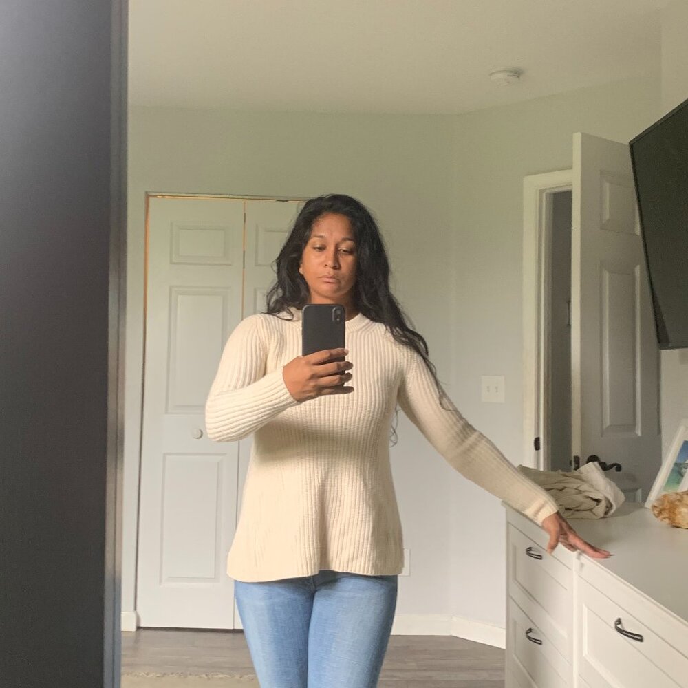 Beautiful THEORY Cashmere & Wool Blend Sweater Size Small